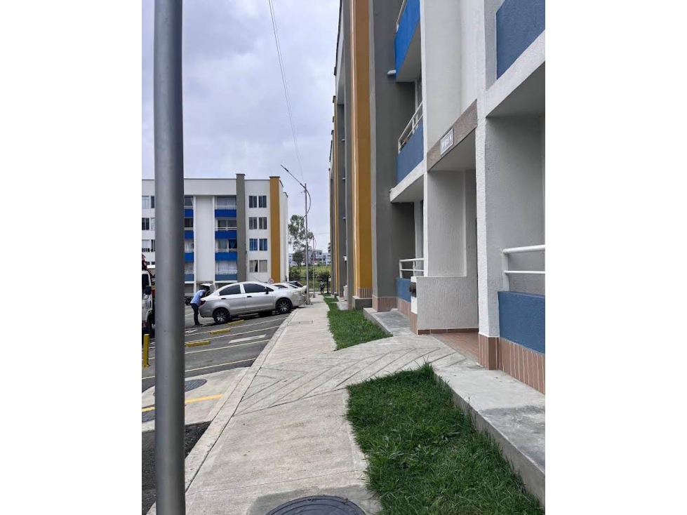SE VENDE APARTAMENTO PRIMER PISO DOSQUEBRADAS — foto 5
