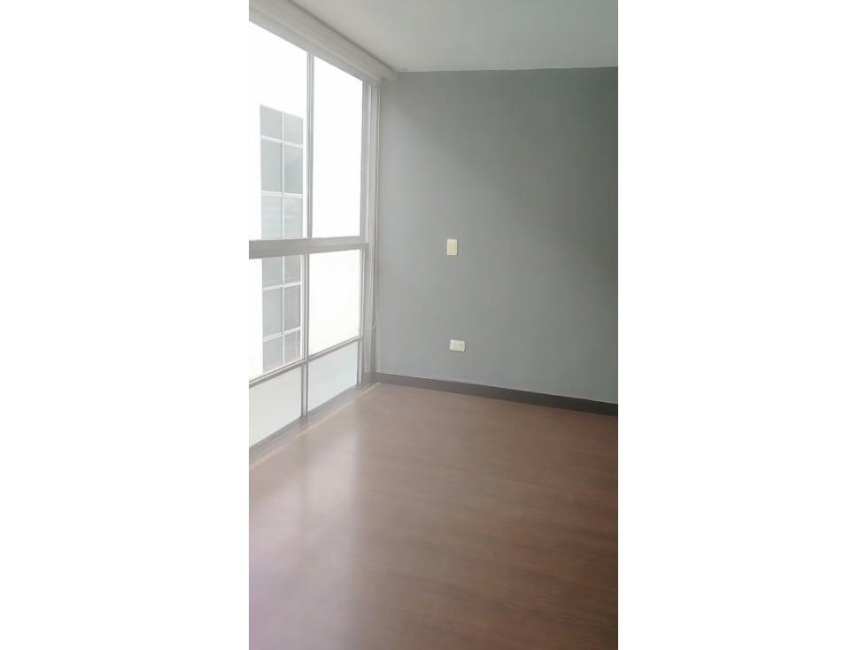 SE VENDE APARTA ESTUDIO DUPLEX EN PINARES AREA 64 M2 — foto 5