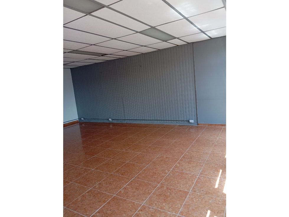 SE VENDE OFICINA EN EL CENTRO DE PEREIRA PISO 7 — foto 5