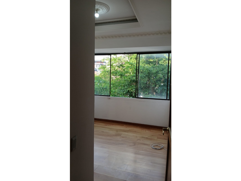 SE VENDE ESPECTACULAR PENT HOUSE EN LA CIRCUNVALAR PEREIRA — foto 5