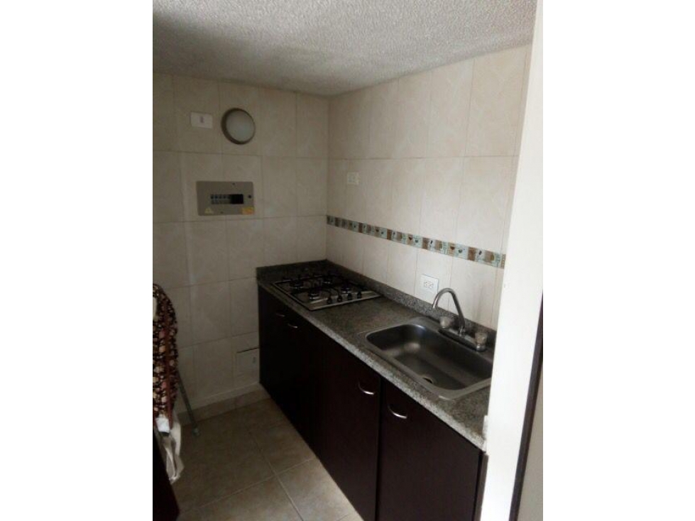 SE VENDE O PERMUTA APARTAMENTO EN SUBA BOGOTA AREA 48 M2 CON ASCENSOR — foto 2