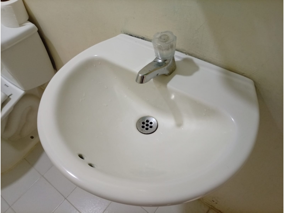 Se Vende Casa Económica De 3 Habitaciones En La Victoria — foto 5