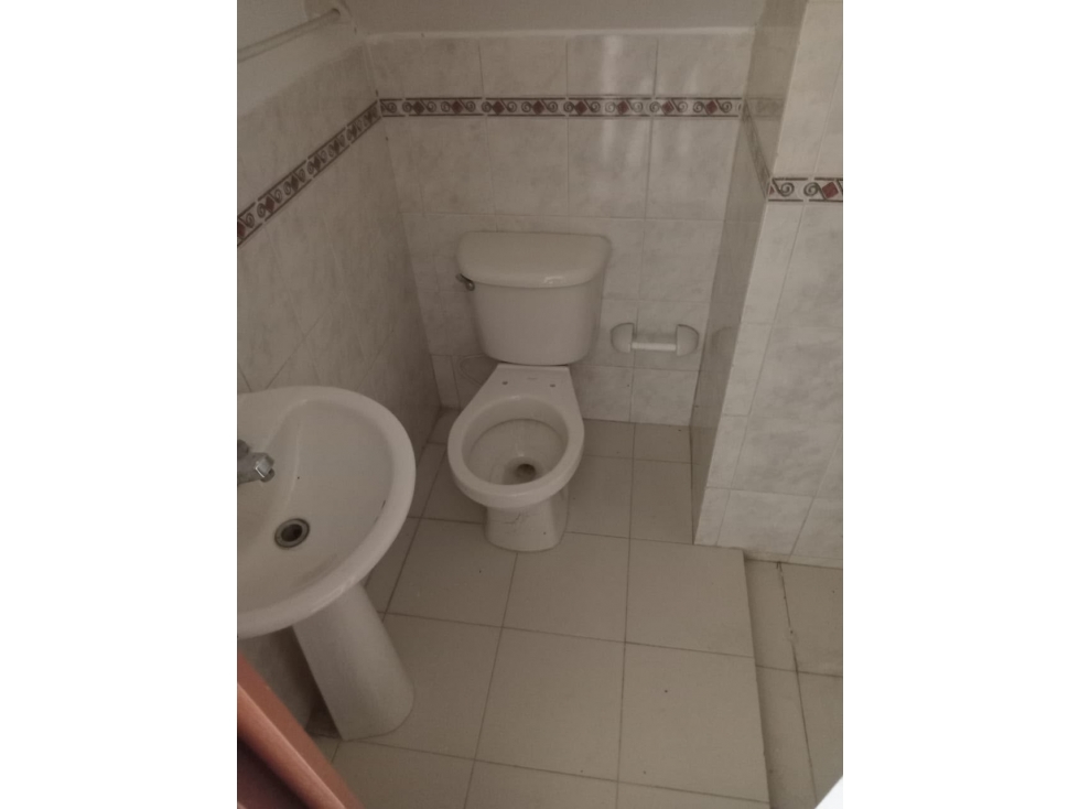 Se Vende Casa Dúplex De 80 M² En Bombay 3 — foto 5