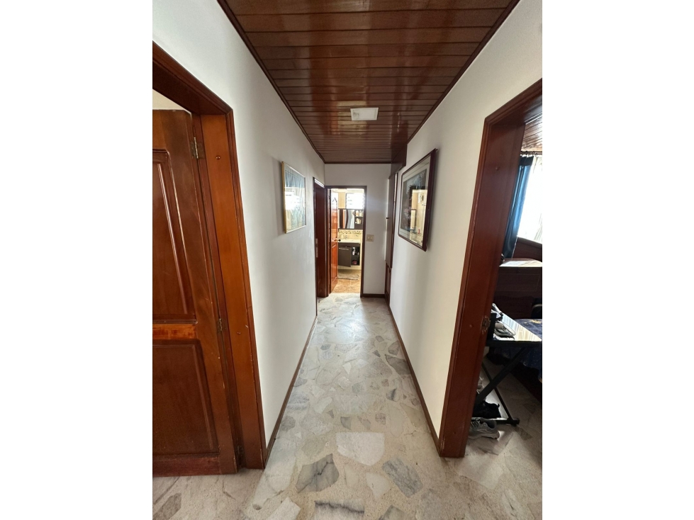 Se Vende Hermosa Casa De 2 Pisos en Armenia en el Centro — foto 5