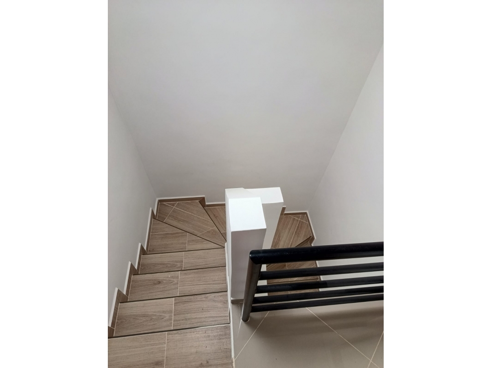 SE VENDE HERMOSA CASA EN MIRADOR DE LLANO GRANDE — foto 6