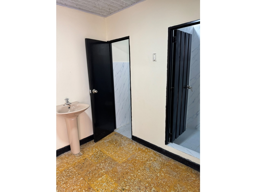 SE VENDE CASA SECTOR LA ARBOLEDA EN ARMENIA — foto 5