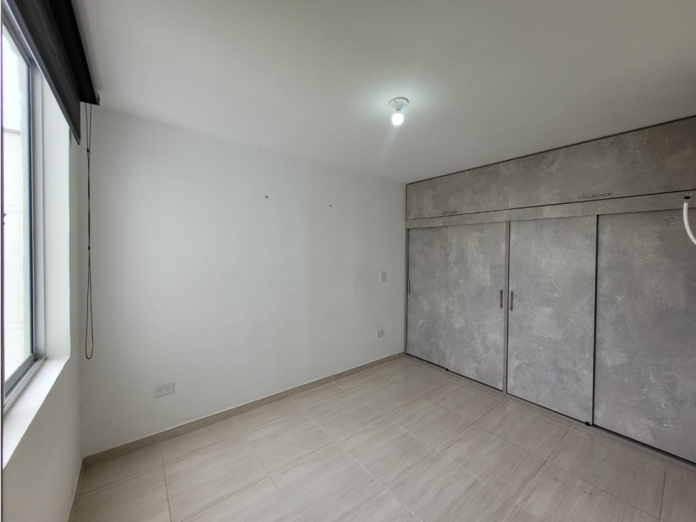 SE VENDE APARTAMENTO CONDINA SECTOR QUE NO TUBO AFECTACION TERREMOTO — foto 5