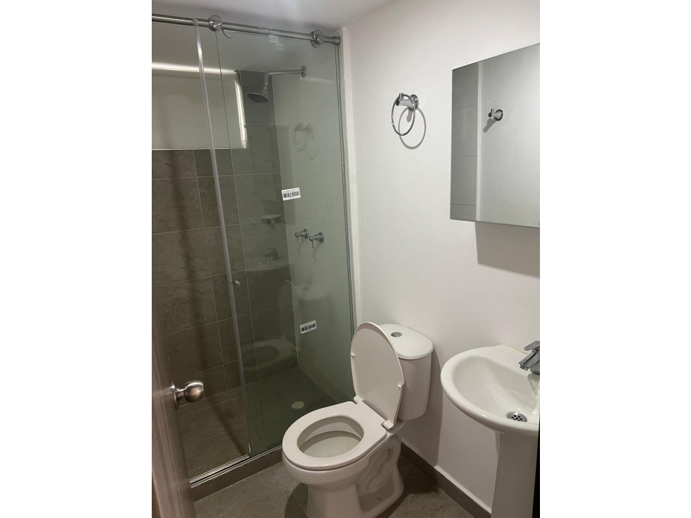 SE VENDE APARTAMENTO EN DOSQUEBRADAS PRIMER PISO AREA 72 M2 MOLINOS - 5