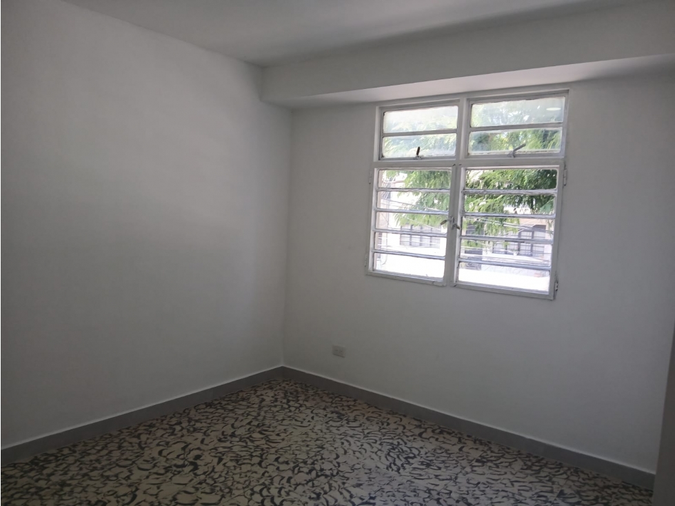 SE ARRIENDA APARTAMENTO EN EL CENTRO — foto 5