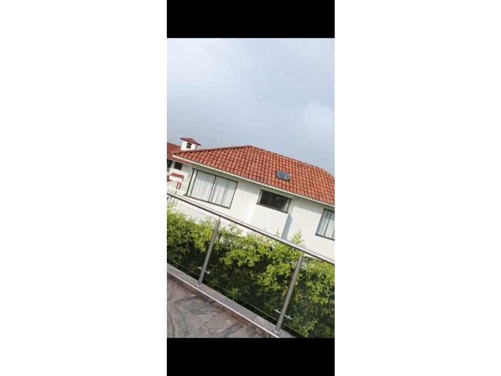 SE VENDE O PERMUTA CASA CAMPESTRE EN CHINAUTA AREA 1600 M2 LOTE - 5
