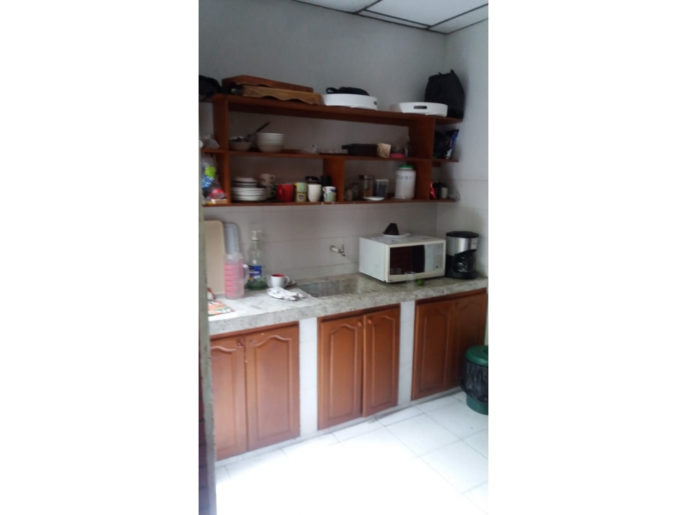 Se vende Lote/Bodega en Pinares - 6