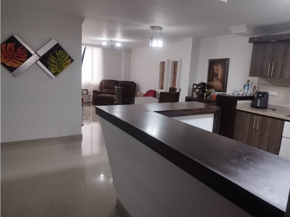 Venta de hermosa CASA en exclusivo sector de pereira — foto 2