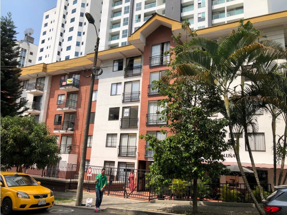 Venta de hermoso apartamento en Pinares
