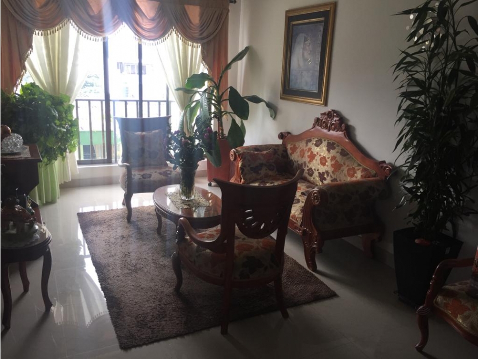 Se Vende Apartamento en Centenario SIN ASCENSOR PISO 3