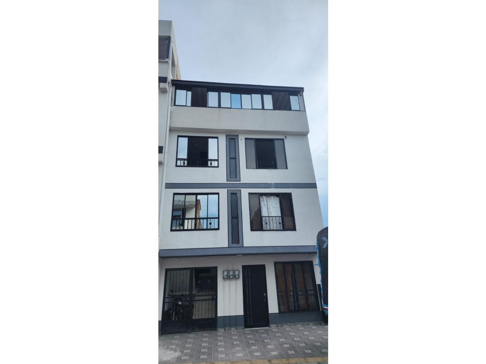 VENTA DE ESPECTACULAR CASA EN MIRAFLORES CUBA CON 4 APTOS — foto 6