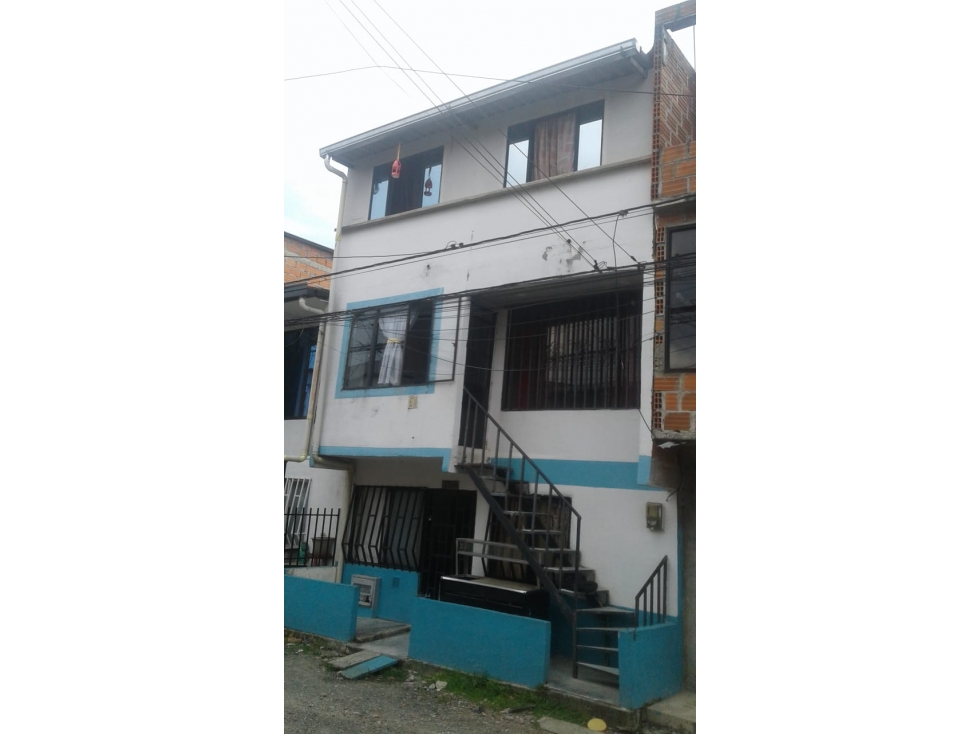 SE VENDE CASA DUPLEX EN DOSQUEBRADAS FRAILES