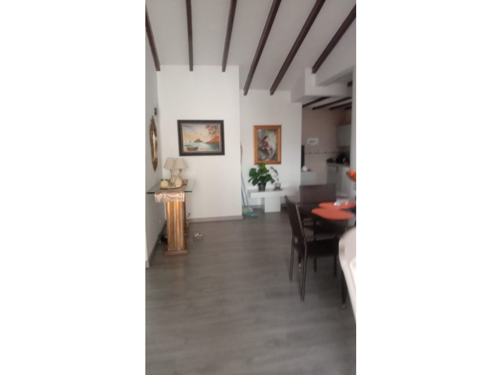 SE VENDE APARTAMENTO EN EL CENTRO AREA 91 M2 CERCA A TODO — foto 6