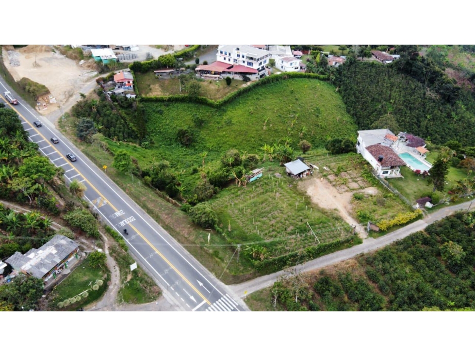 OPORTUNIDAD DE INVERSIÓN! SE VENDE LOTE DE UNA HECTÁREA VÍA CONDINA ! — foto 5