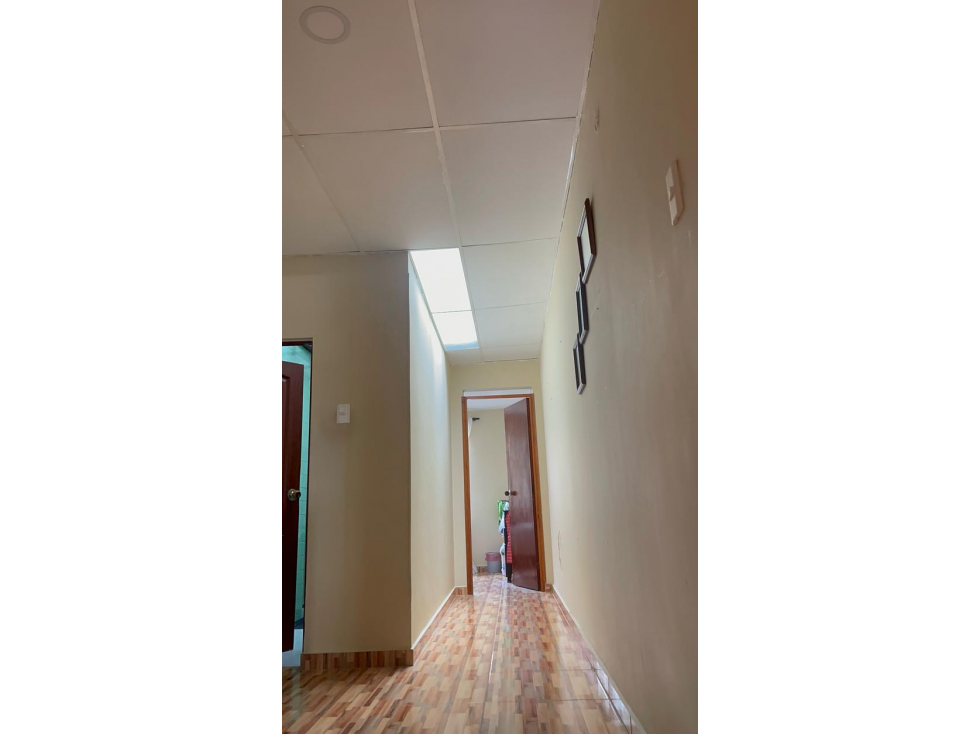 SE VENDE CASA VIVIENDA DUPLEX CON LOCAL Y PATIO SOLAR — foto 6