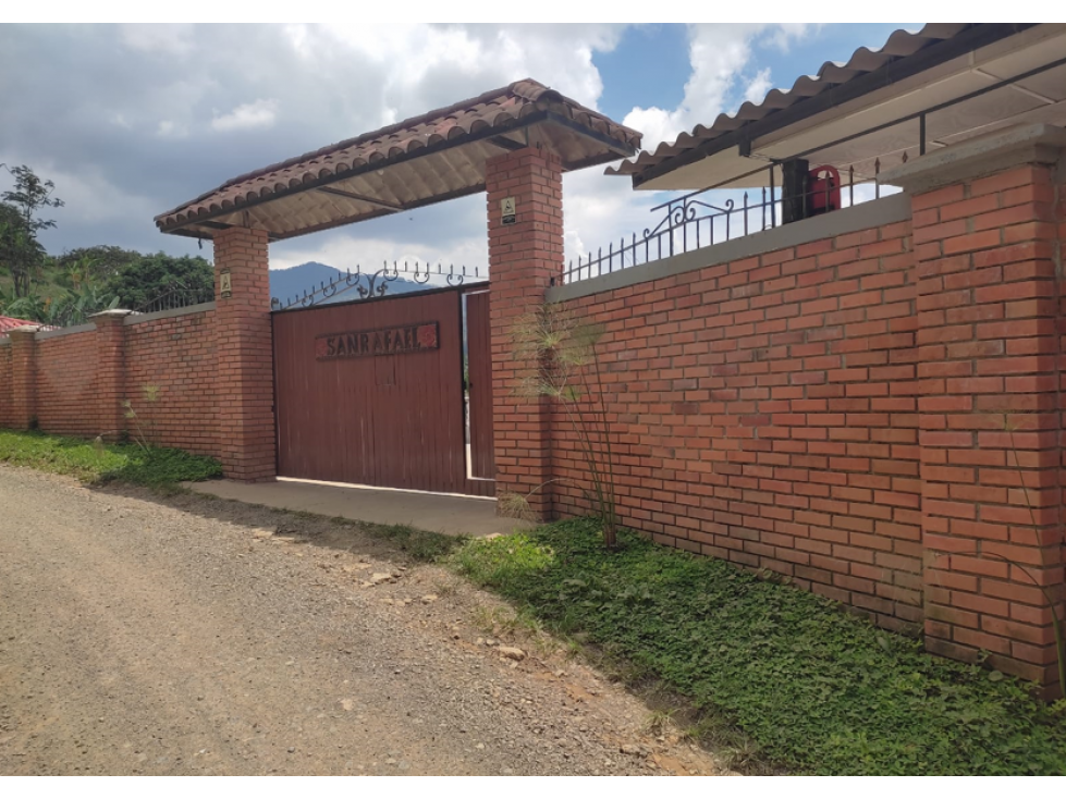 SE VENDE FINCA HOTEL A 8 MINUTOS DEL CRUCERO DE COMBIA — foto 6