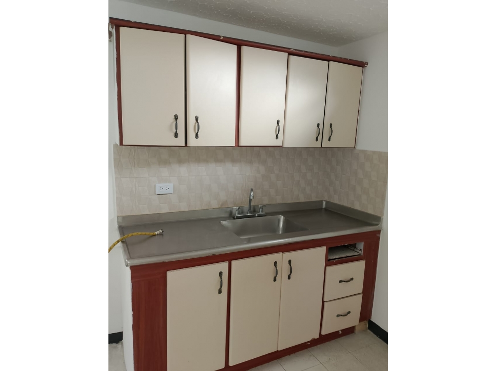 SE VENDE CASA DUPLEX EN CONJUNTO CERRADO EN DOSQUEBRADAS — foto 4