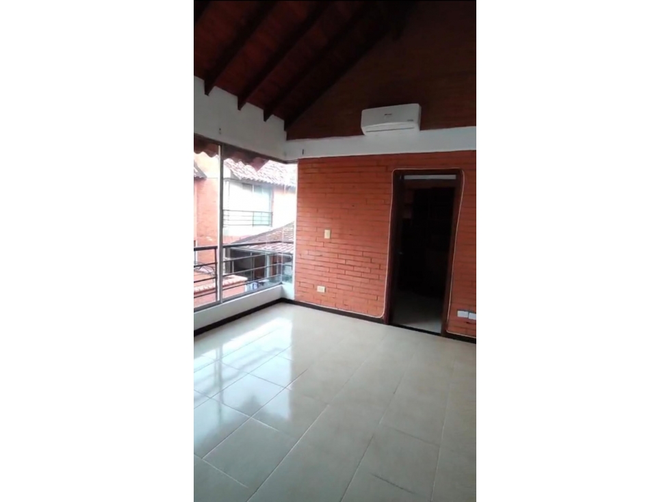 SE VENDE Casa 3 pisos en Pereira en Conjunto Cerrado — foto 6