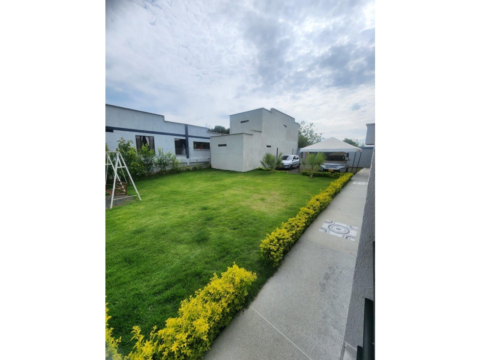 SE VENDE ESPECTACULAR CASA CAMPESTRE EN MORELIA AREA 5040 M2 — foto 2
