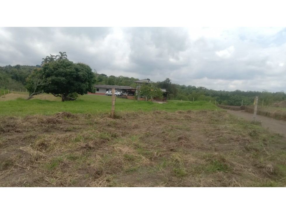 SE VENDEN LOTES DE DIFERENTES AREAS VISTA QUE ENAMORA VIA EL RETIRO — foto 6
