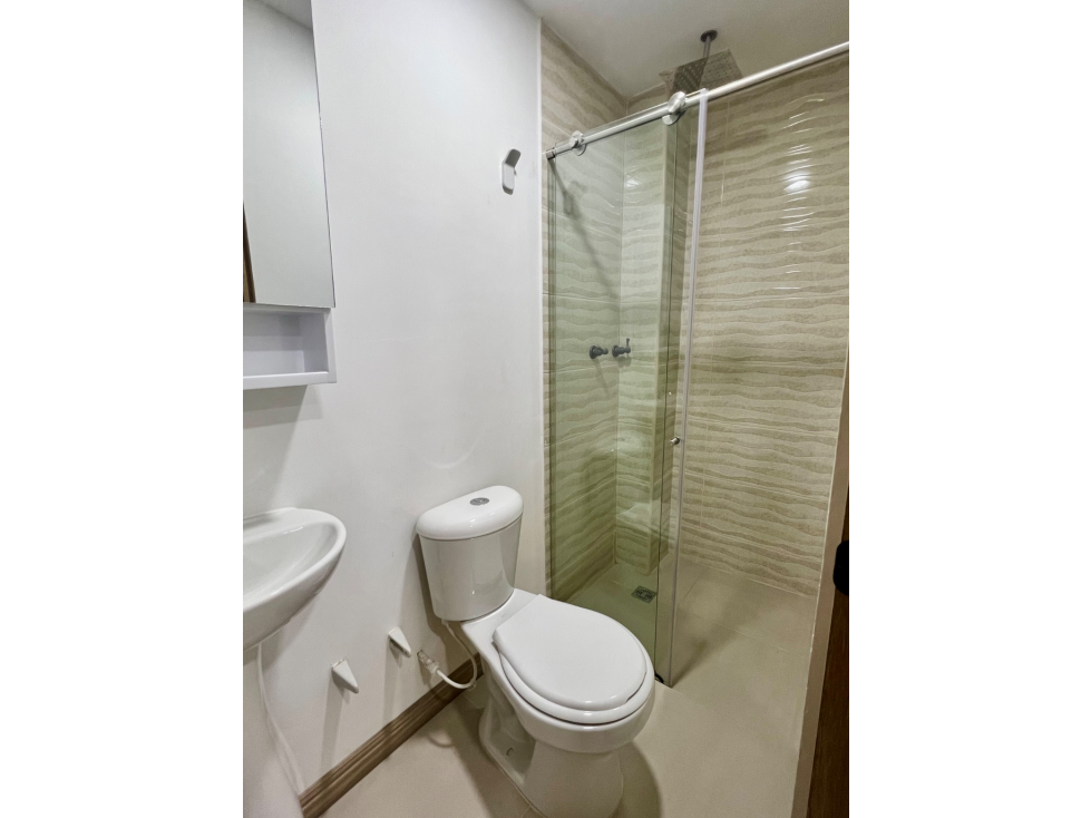 SE VENDE HOTEL CERCA AL AEROPUERTO Y AL VIAJERO — foto 6