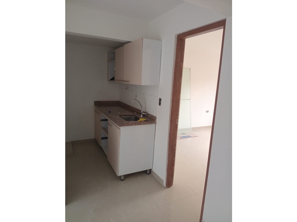 SE VENTA DE CASA CON VIVIENDA INDEPENDIENTE EN CUBA LOS LIBERTADORES — foto 6