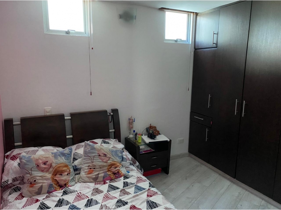 SE VENDE HERMOSO APARTAMENTO EN LA CIRCUNVALAR — foto 6
