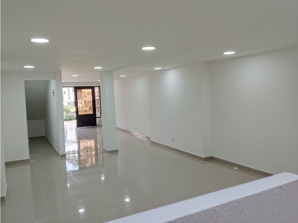 Se vende casa rentable de 3 pisos en Campestre B, Dosquebradas — foto 6
