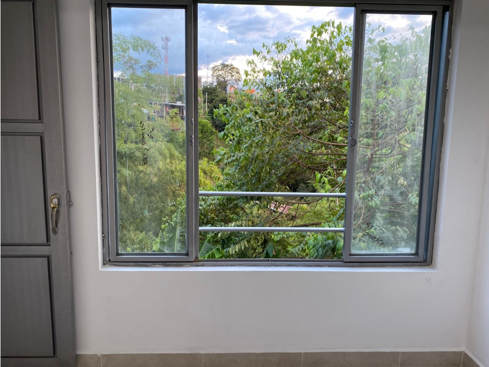 SE VENDE HERMOSO APARTAMENTO PROPIEDAD HORIZONTAL PISO 3 PEREIRA — foto 6