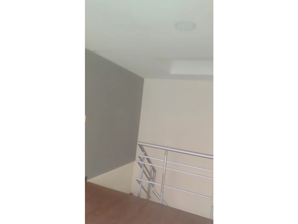 SE VENDE APARTA ESTUDIO DUPLEX EN PINARES AREA 64 M2 — foto 6