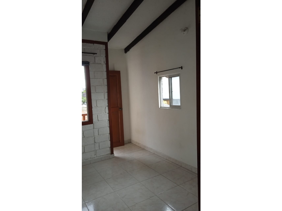 !GRAN OPORTUNIDAD¡ SE VENDE CASA CON 3 APARTAESTUDIOS INDEPENDIENTES — foto 6