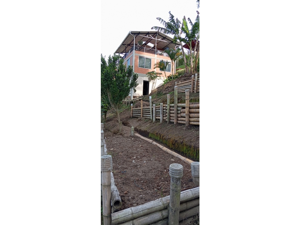 SE VENDE ESPECTACULAR CASA CAMPESTRE CERCA A SANTA ROSA — foto 6
