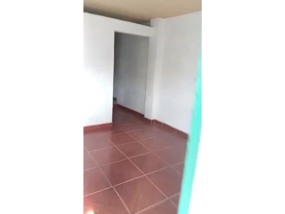 SE VENDE CASA UNIFAMILIAR DE TRES PISOS EN CARTAGO VALLE DEL CAUCA — foto 6