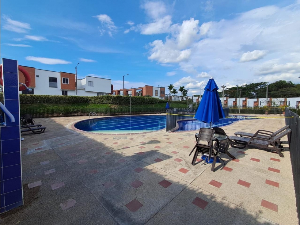 SE VENDE HERMOSA CASA DUPLEX CONJUNTO CERRADO SECTOR GALICIA PEREIRA — foto 6