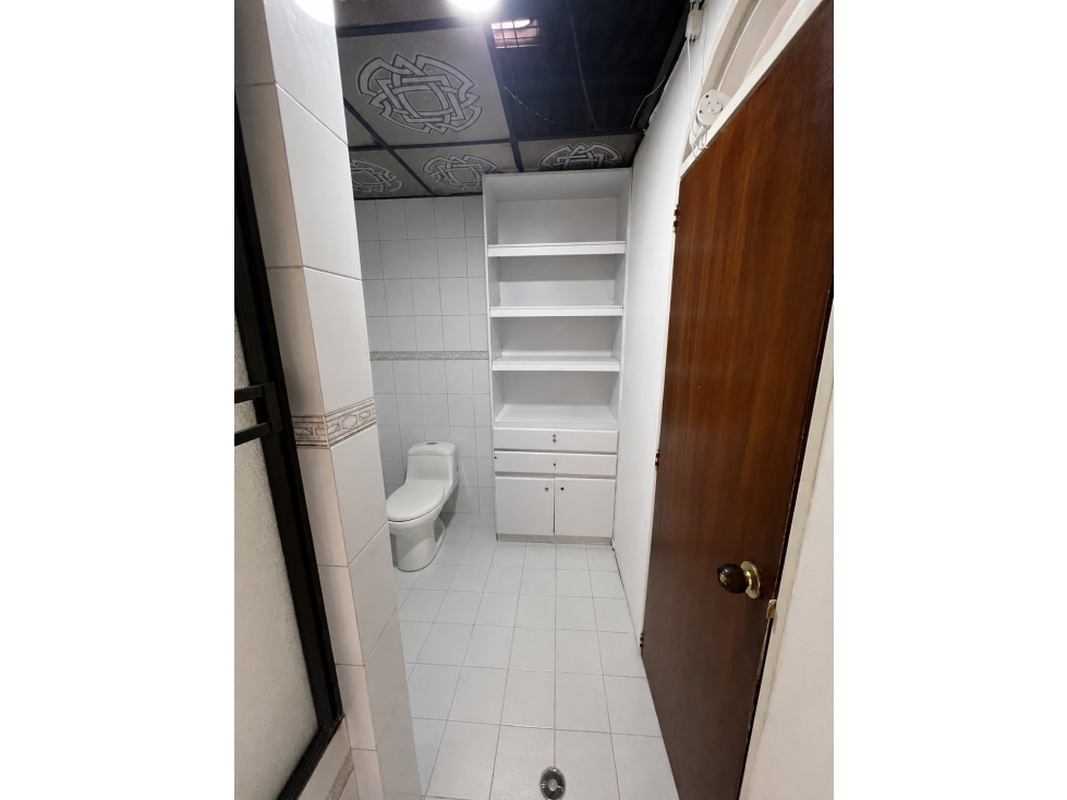 SE VENDE CASA COMERCIAL EN CORALES AREA 162 M2 CON DOBLE PARQUEADERO — foto 6