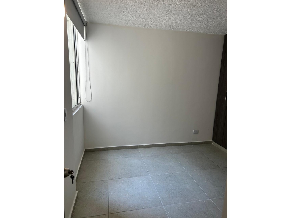 SE VENDE APARTAMENTO EN CONJUNTO CERRADO AV SUR - 6