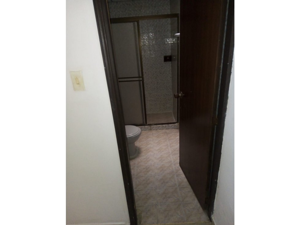 SE ARRIENDA APARTAMENTO PRIMER PISO CRA 6 CON 28 — foto 4