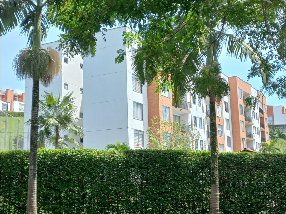 Vendo hermoso apartamento cerca a Unicentro