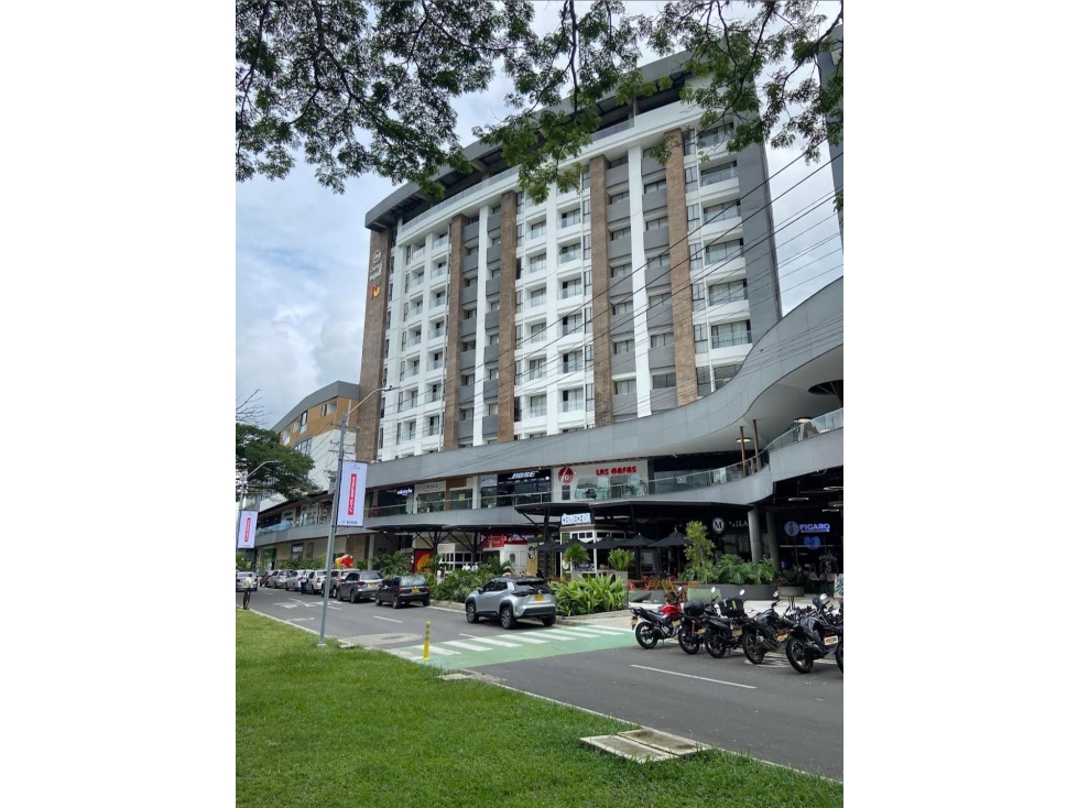 Se vende oficina/consultorio en Cerritos Mall