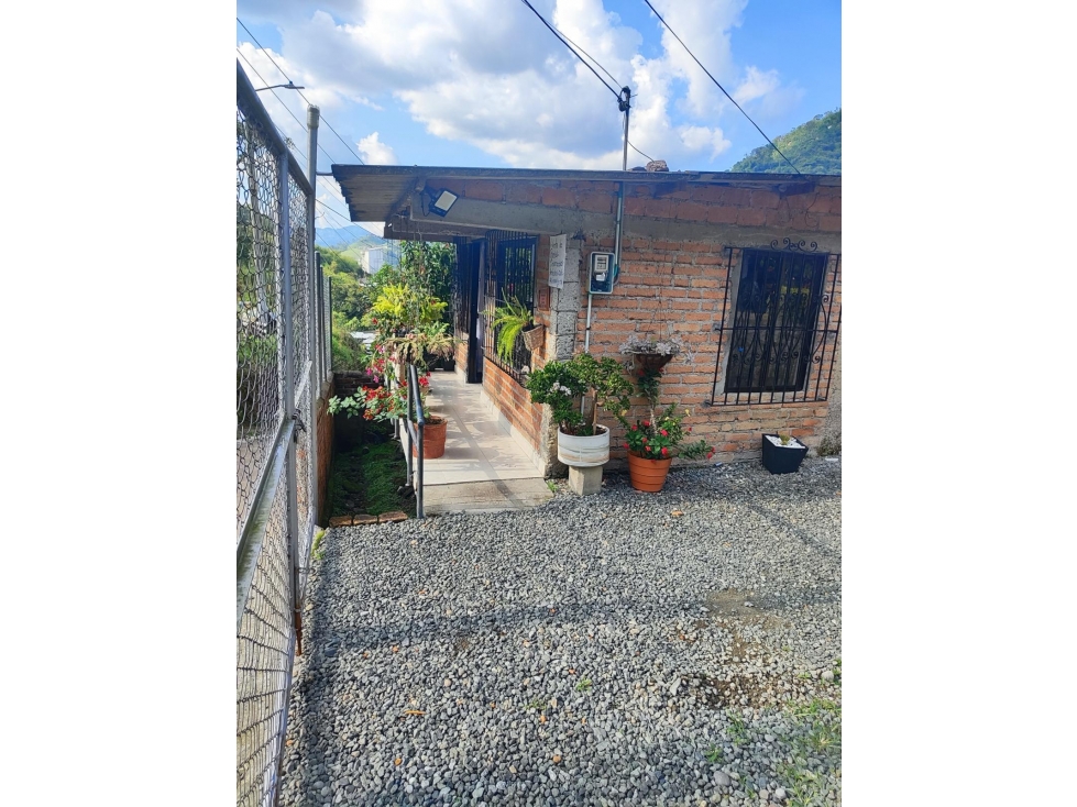 SE VENDE CASA CAMPESTRE EN LA FLORIDA CON ESCRITURA PUBLICA EN — foto 3