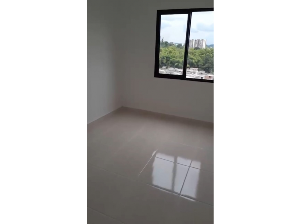 Se vende hermoso apartamento en Primavera Azul, Dosquebradas — foto 2