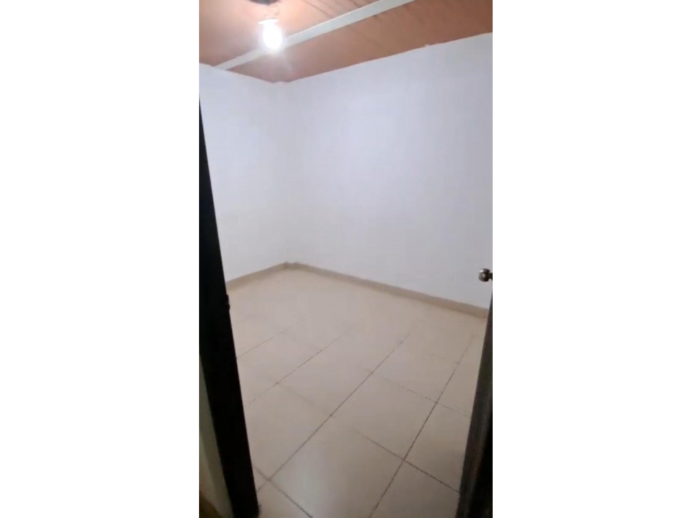 Se vende casa de tres pisos en Santa Rosa de Cabal — foto 6