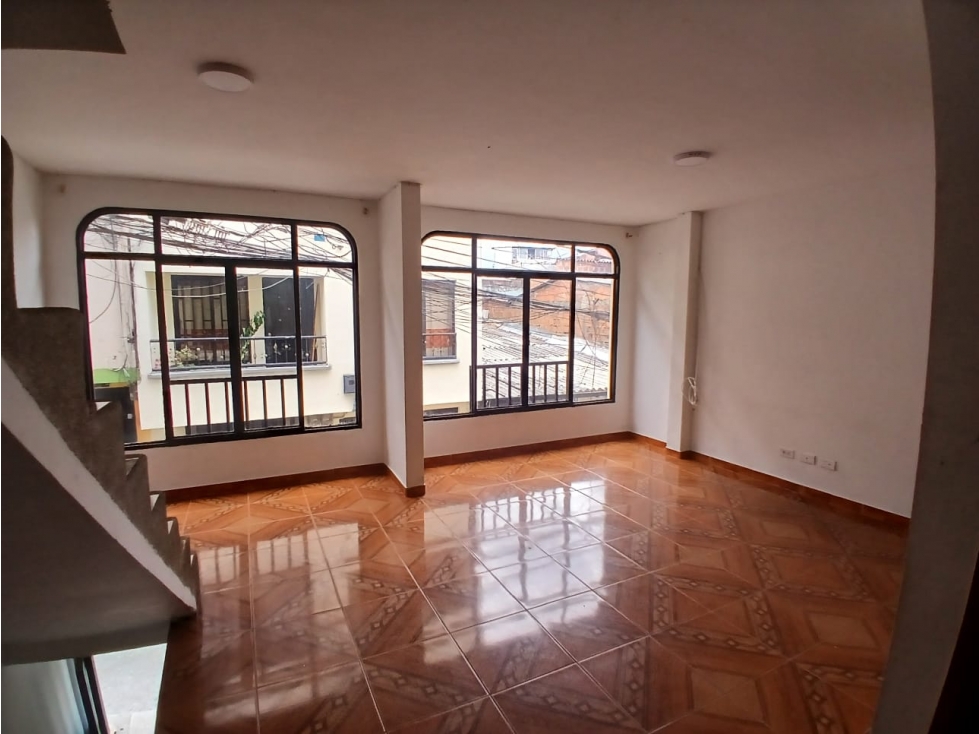 SE ARRIENDA APARTAMENTO EN NUEVA COLOMBIA
