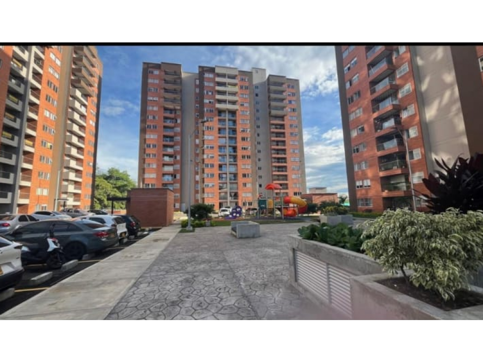 SE VENDE APARTAMENTO CERCA A CORALES