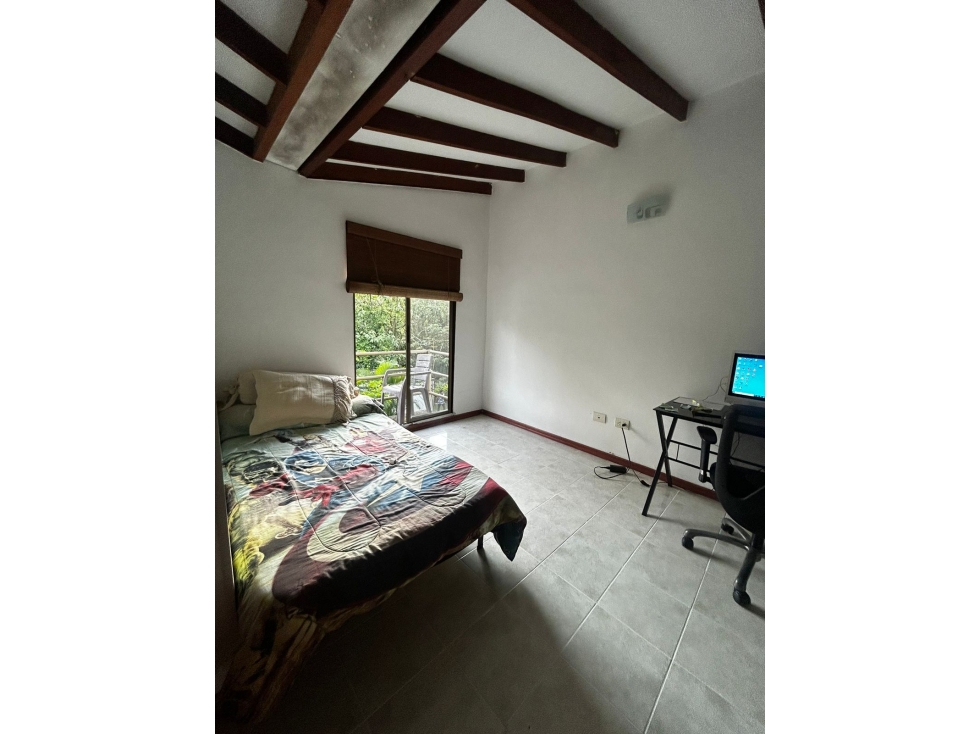 Se vende hermosa casa esquinera conjunto cerrado avenida las Americas — foto 4