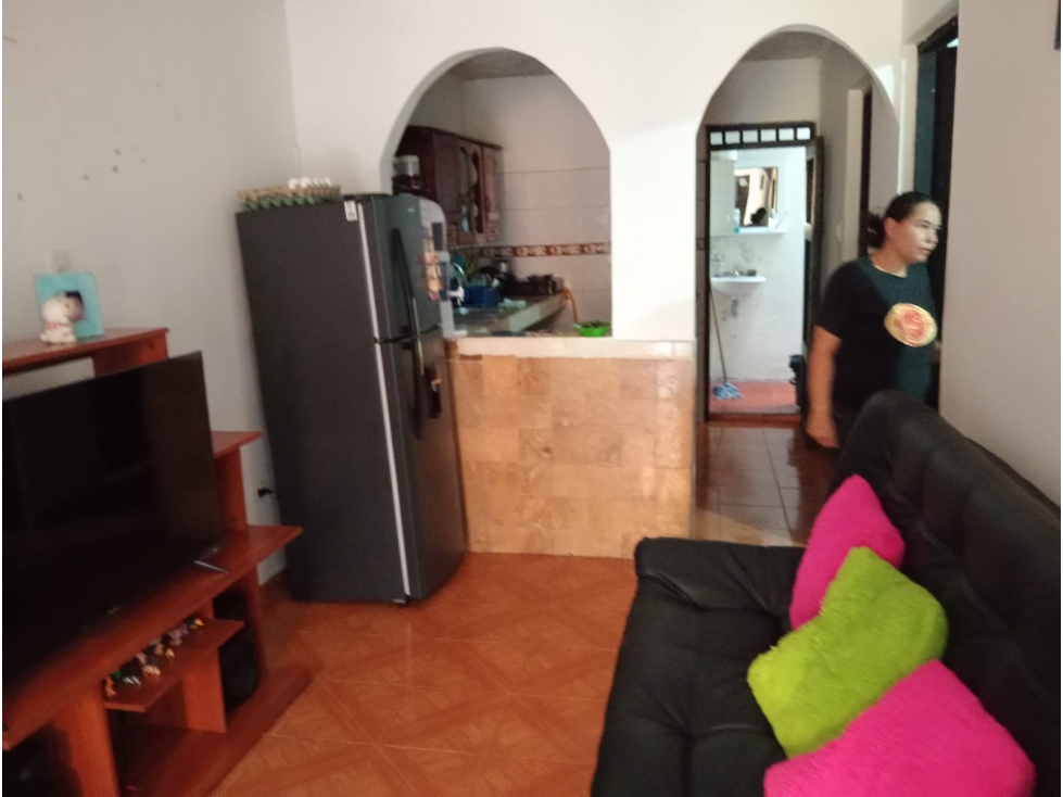 SE VENDE CASA EN CUBA GUAYACANES CON VIVIENDAS INDEPENDIENTES — foto 3